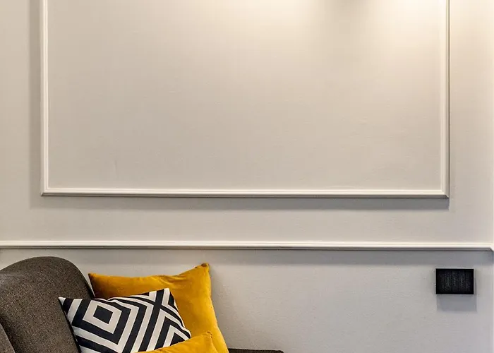 Cavour 34 Downtown Lecco